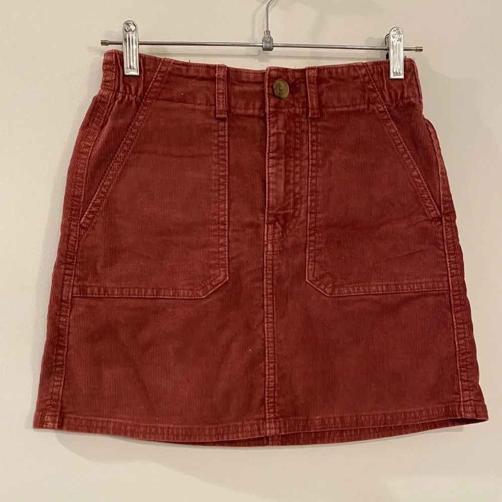 American Eagle Outfitters Betty Cooper Super Stretch Corduroy A-Line Skirt - Picture 4 of 10
